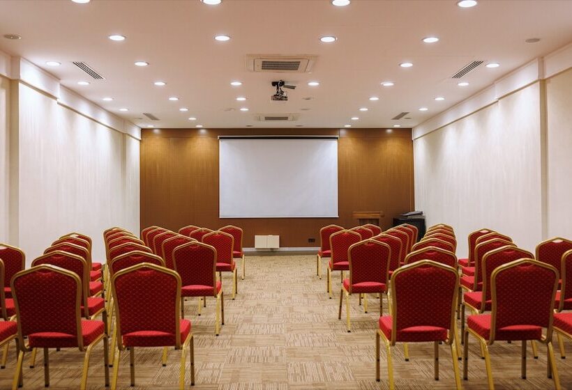 فندق Ramada by Wyndham Cappadocia