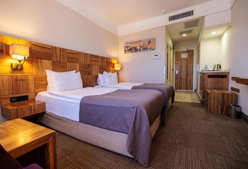 فندق Ramada by Wyndham Cappadocia