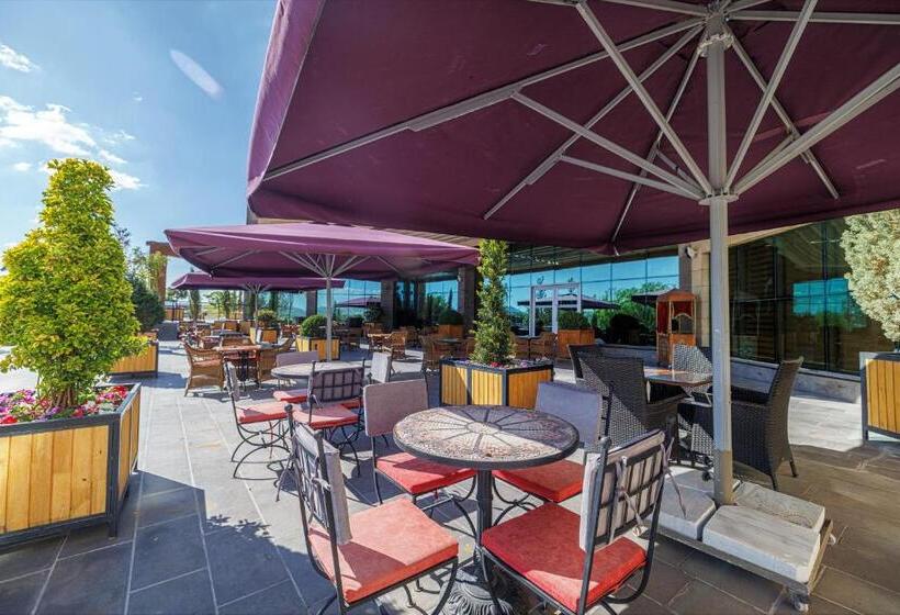 فندق Ramada by Wyndham Cappadocia