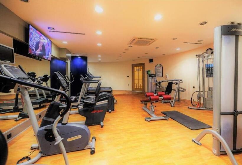 فندق Ramada by Wyndham Cappadocia