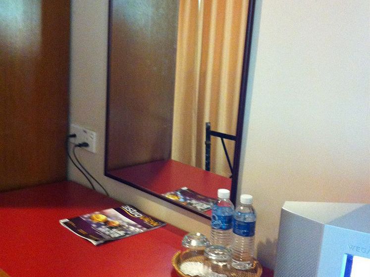 בית מלון כפרי Seri Borneo