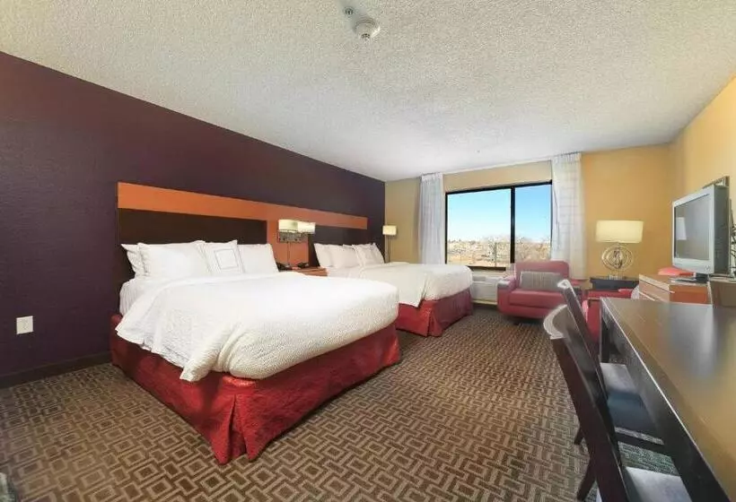 酒店 Towneplace Suites Farmington