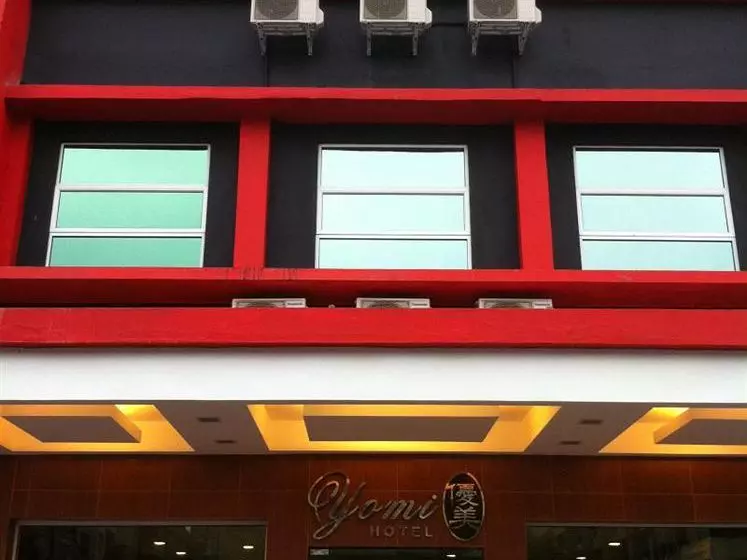 호텔 Yomi