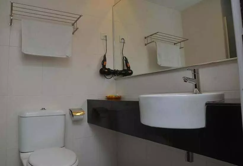 ホテル Yt Midtown