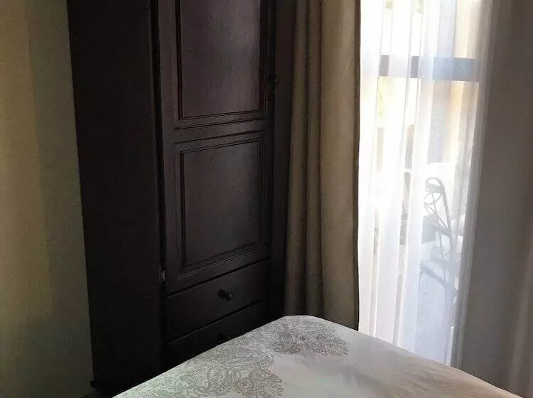 ベッドアンドブレックファースト 28 La Rochelle