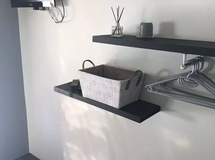 ベッドアンドブレックファースト 28 La Rochelle