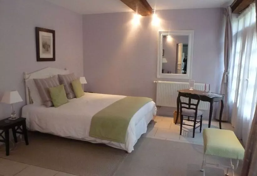 ベッドアンドブレックファースト Le Gîte Du Bas Manoir