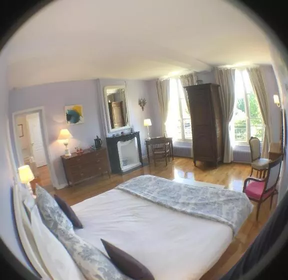 ベッドアンドブレックファースト Le Gîte Du Bas Manoir