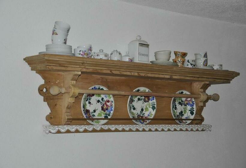 ベッドアンドブレックファースト Stöffelhof