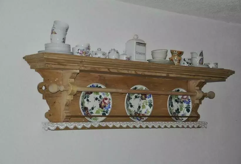 تختخواب و صبحانه Stöffelhof