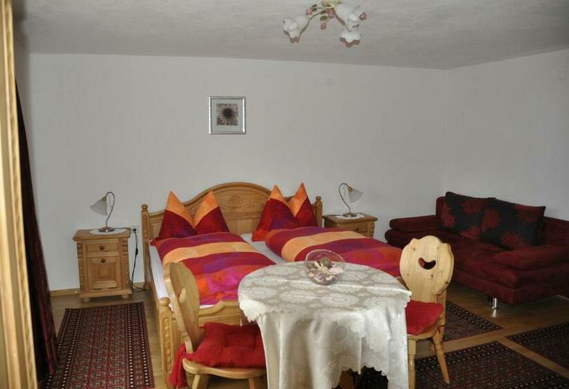 ベッドアンドブレックファースト Stöffelhof