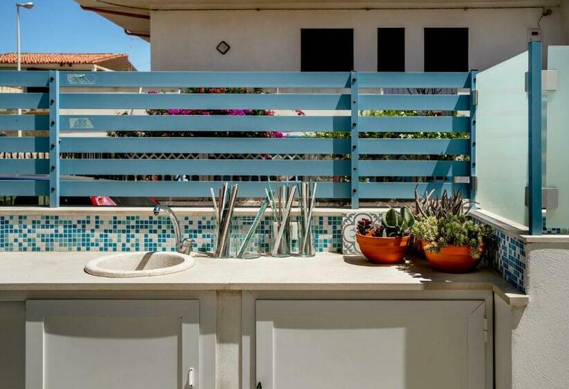 Bed and Breakfast Via Del Mare 36