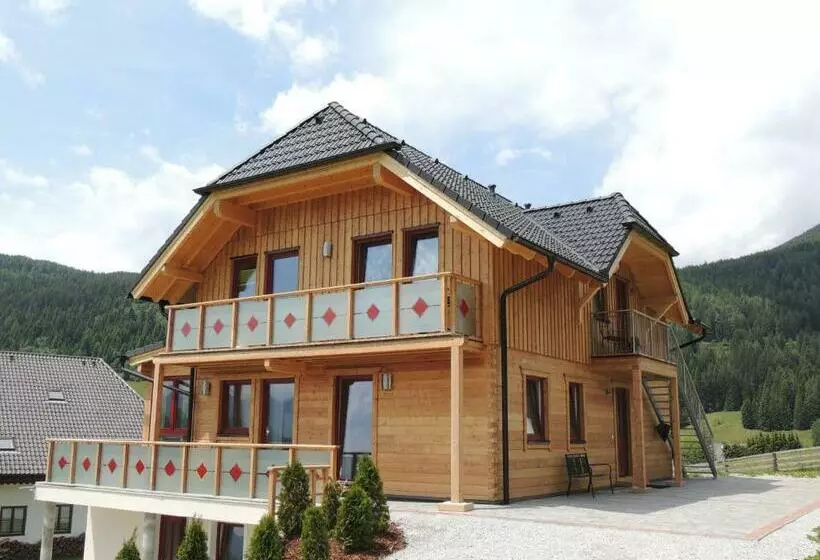 Landhotel   Apartments Bauer