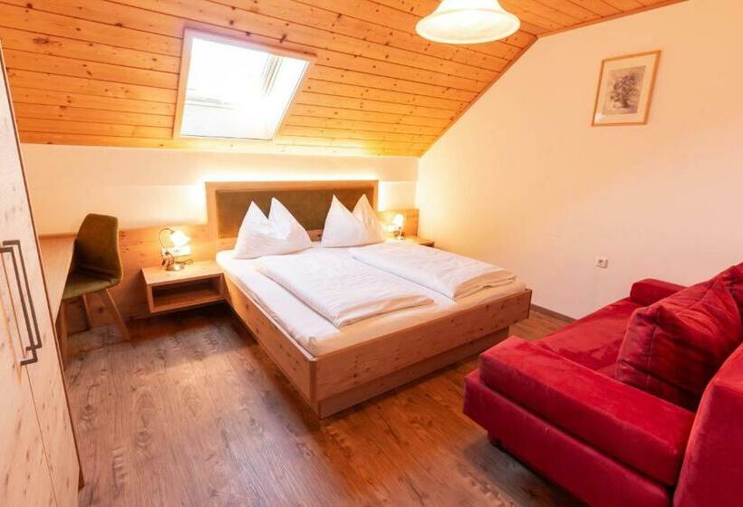 Landhotel Apartments Bauer