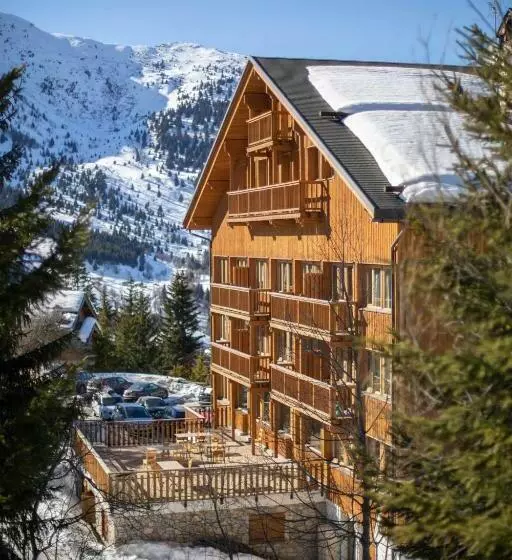 ホテル Hôtel Le Chamois D Or, Ussim Vacances Méribel