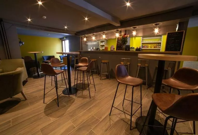 ホテル Hôtel Le Chamois D Or, Ussim Vacances Méribel