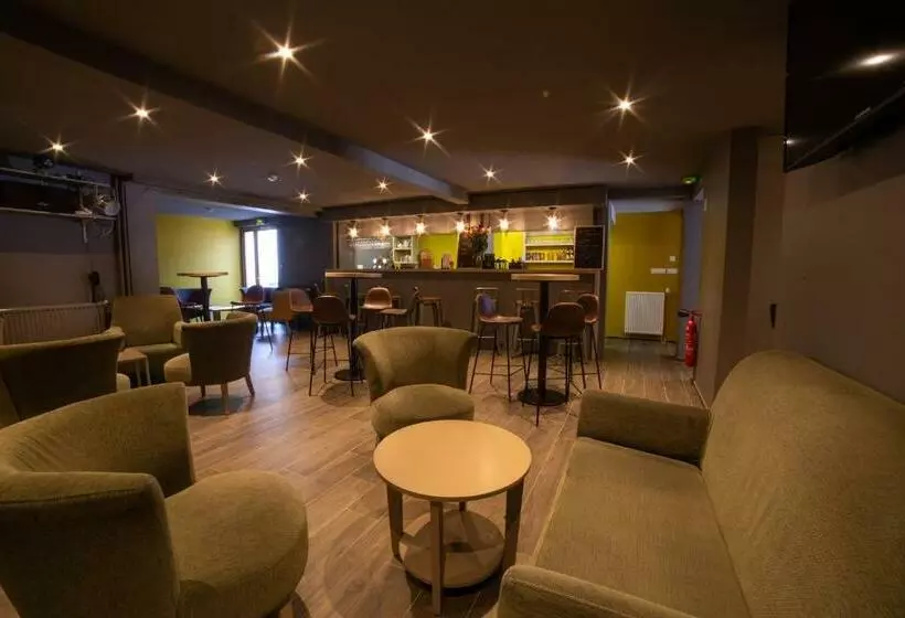 ホテル Hôtel Le Chamois D Or, Ussim Vacances Méribel