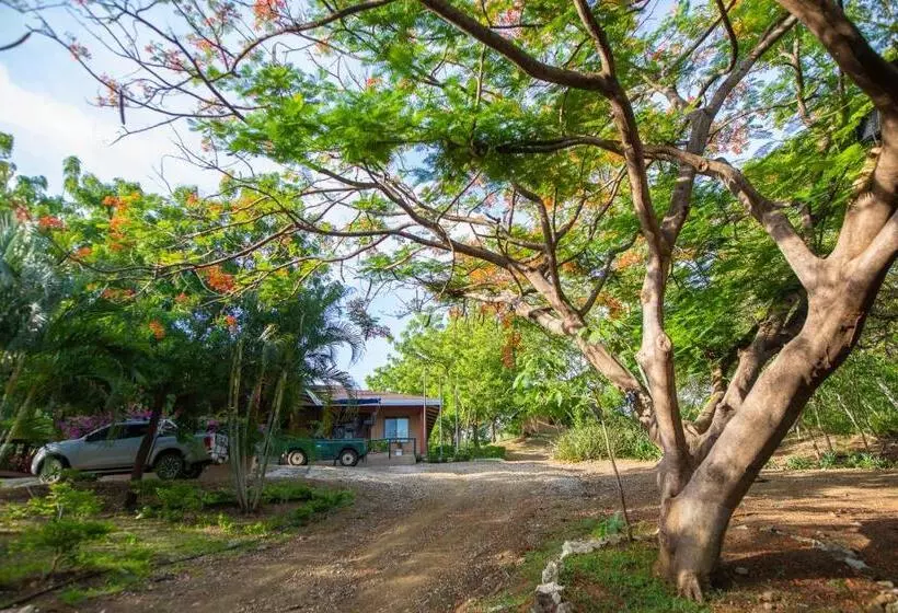 Hotelli Rancho Humo Estancia