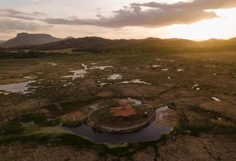 Hotelli Rancho Humo Estancia