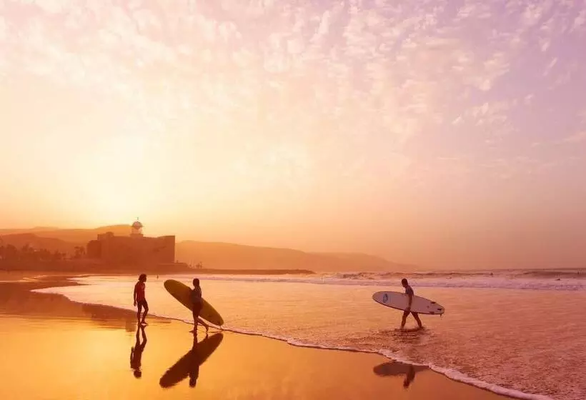 Majatalo Kite & Surf Nomad House