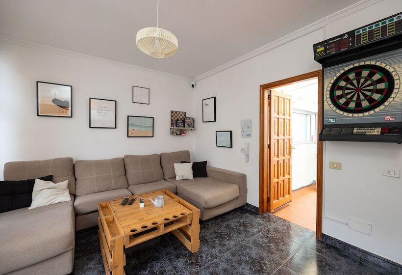 پانسیون Kite & Surf Nomad House