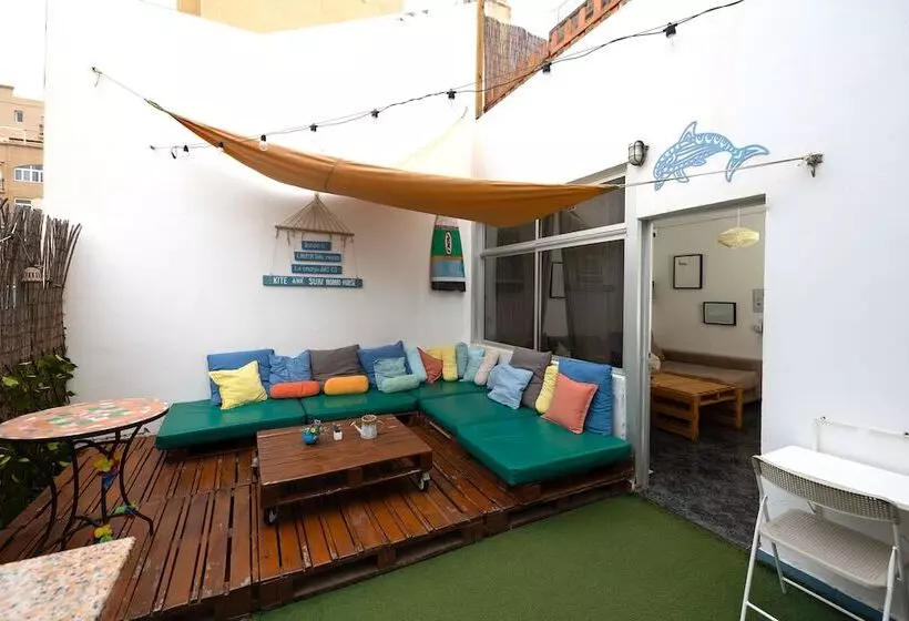 Majatalo Kite & Surf Nomad House
