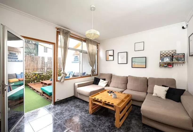 Majatalo Kite & Surf Nomad House