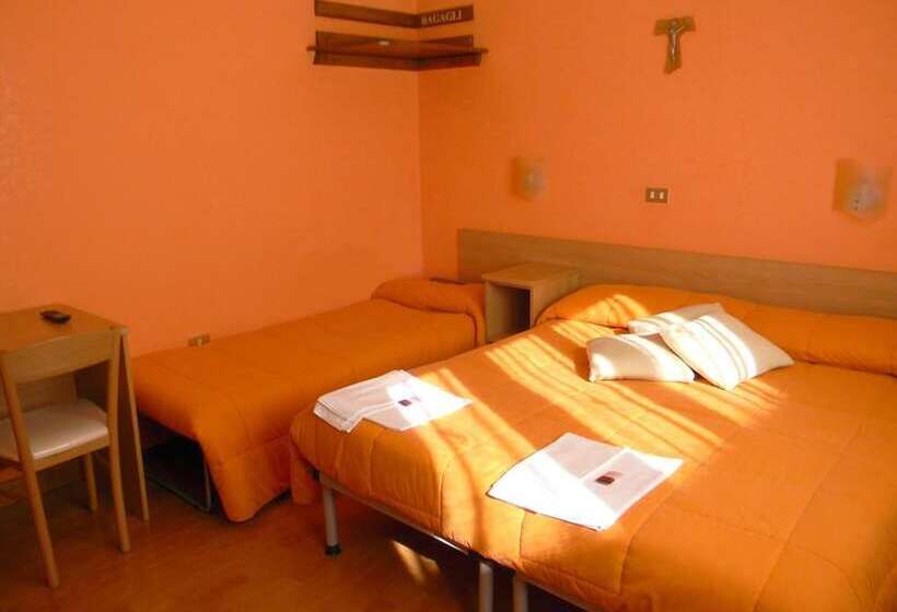 ベッドアンドブレックファースト Santa Lucia