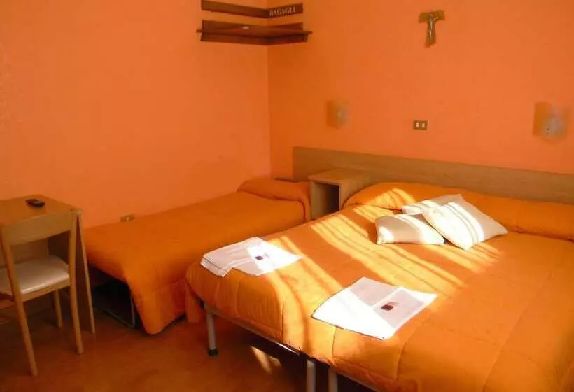 住宿加早餐  Santa Lucia