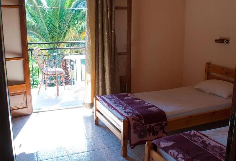 Chrysanthy Apartments