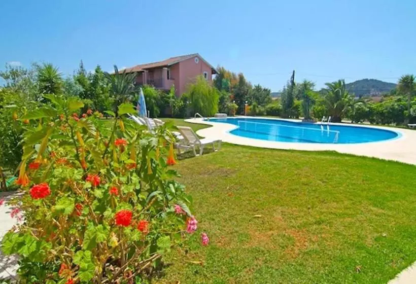 Chrysanthy Apartments