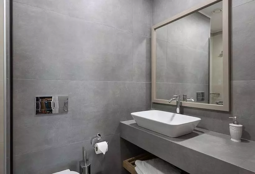 Hotel Alianthos Suites