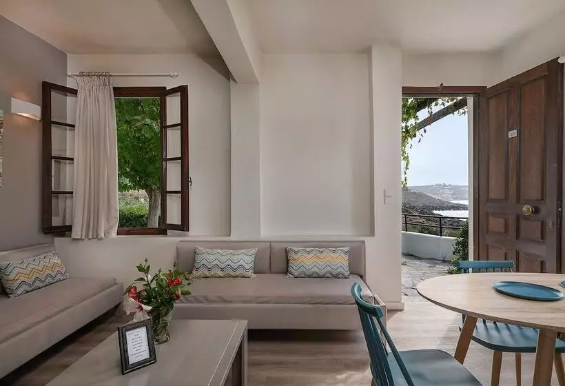 Hotel Alianthos Suites