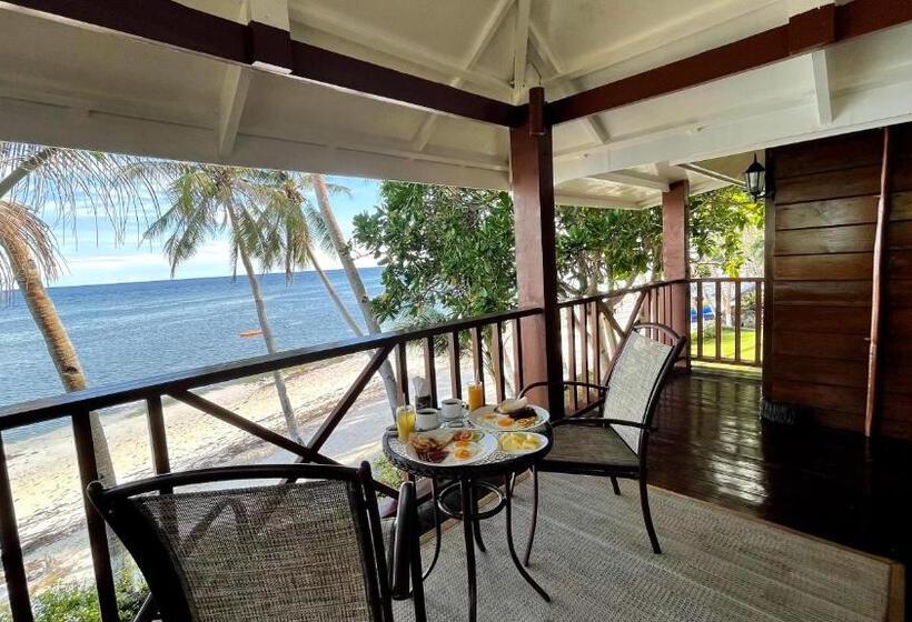 בית מלון כפרי Anda White Beach Resort