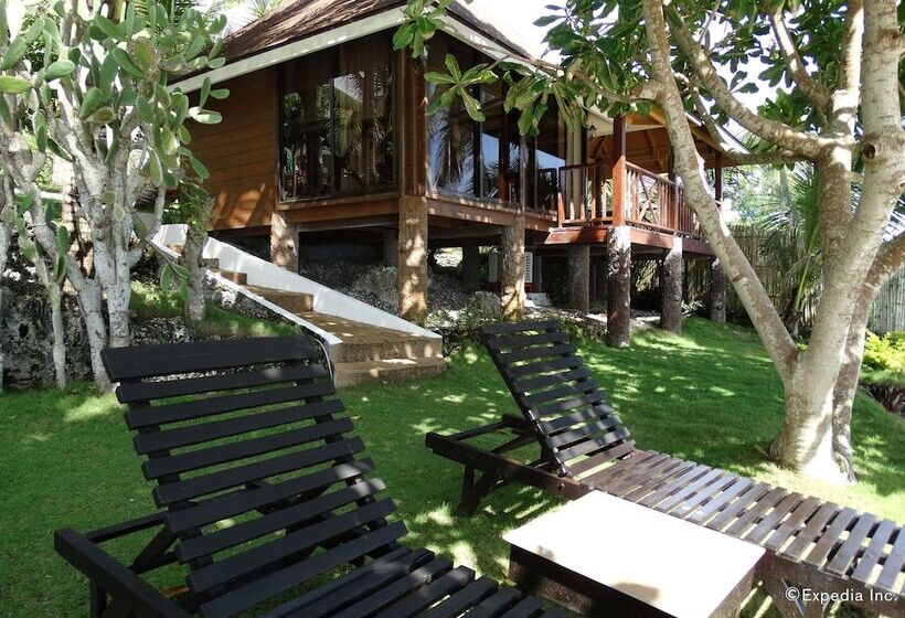 בית מלון כפרי Anda White Beach Resort