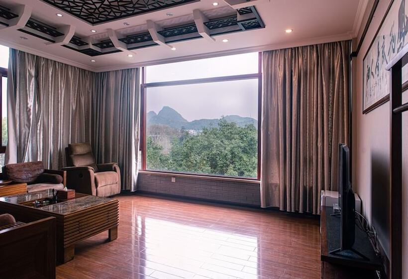 فندق Aroma Tea House