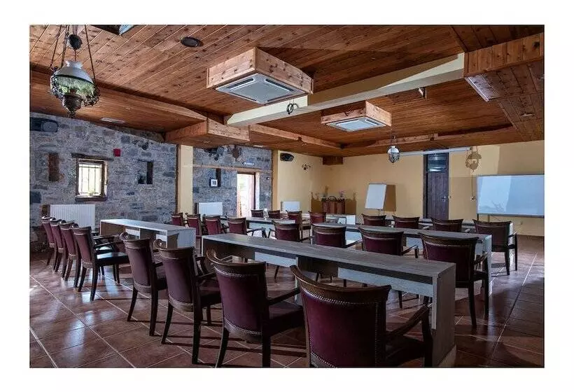 Отель Enagron Cretan Ecotourism Village