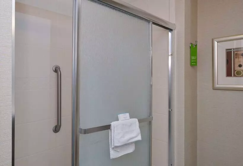 فندق Hampton Inn Milford