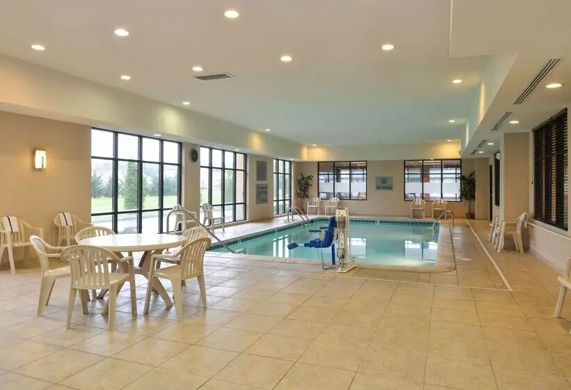 فندق Hampton Inn Milford