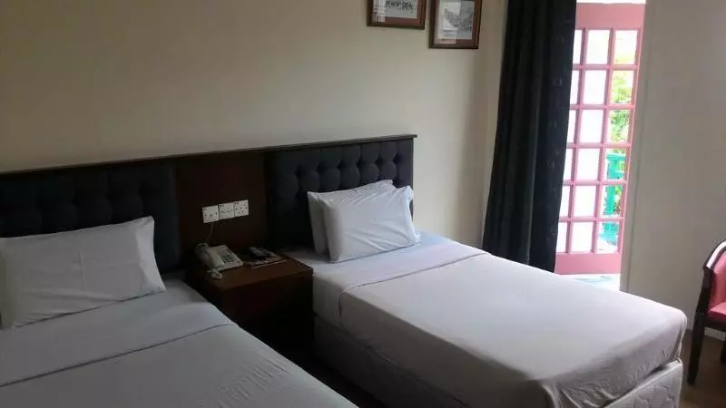 ホテル Iris House