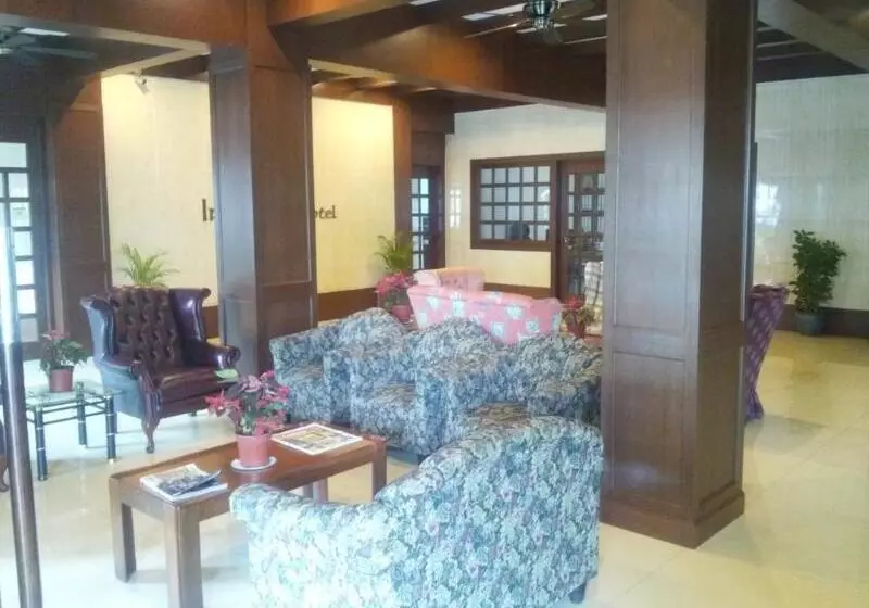 ホテル Iris House