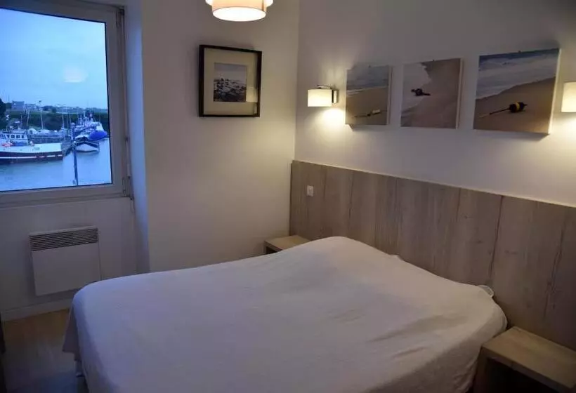 Отель La Marine