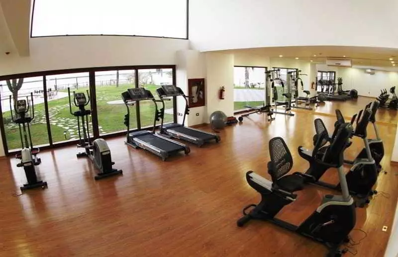 La Posada Hotel & Beach Club