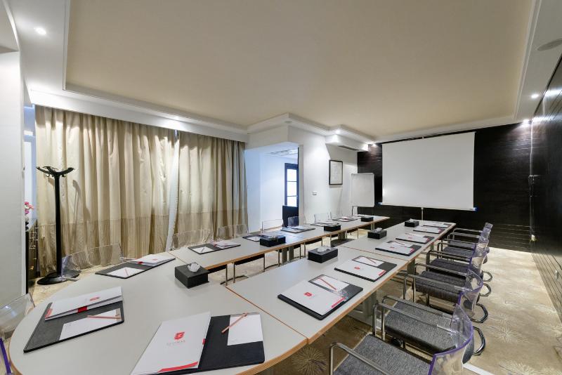 هتل Le Corail Suites