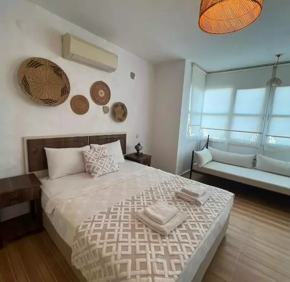 בית מלון כפרי Mor Salkım Konağı