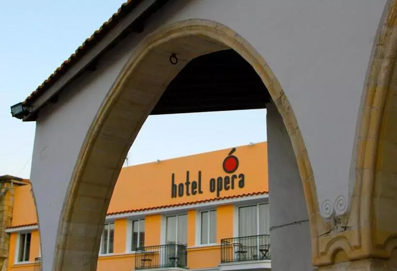 هتل Opera