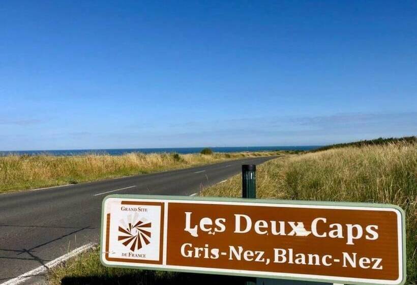 ホテル The Originals City, L Haut  Aile, Coquelles Calais Tunnel S/manche L Hautaile