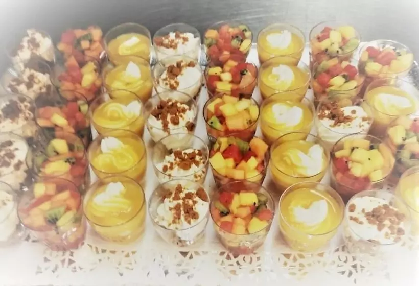 Hotel The Originals City, L Haut Aile, Coquelles Calais Tunnel S/manche L Hautaile