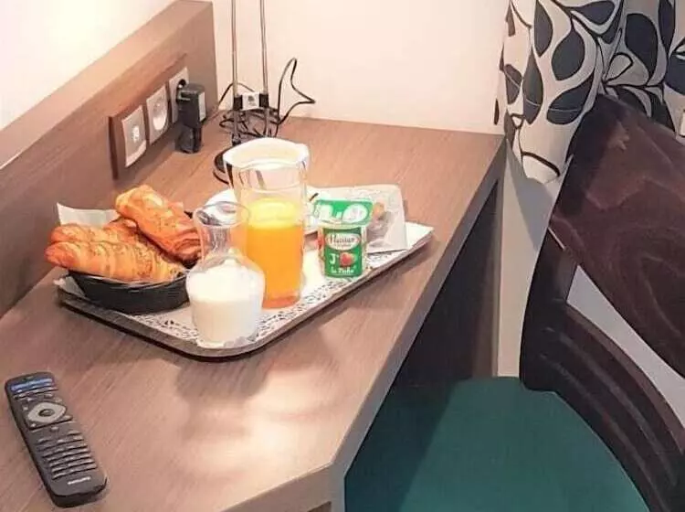 Hotel The Originals City, L Haut Aile, Coquelles Calais Tunnel S/manche L Hautaile