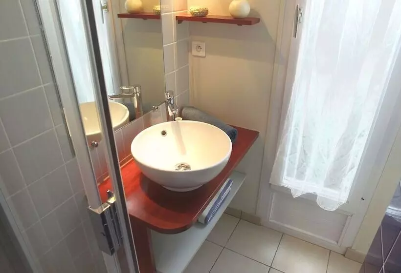 Hotel Vvf Golfe Du Morbihan Sarzeau Arzon